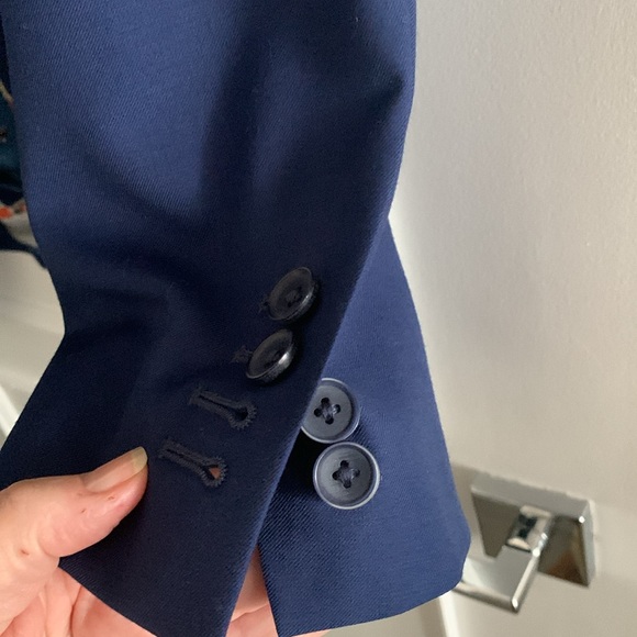 Blue Blazer sz L Worn Few Times - Picture 3 of 8